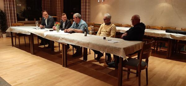 Bild der Anwesenden